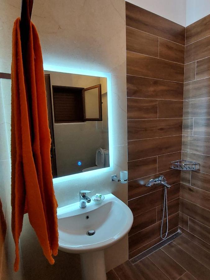 Guest House Gorani Берат Экстерьер фото
